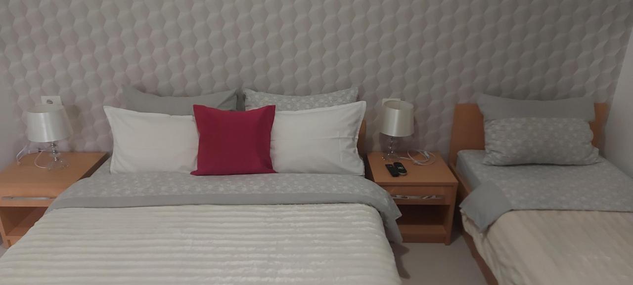 Ivana Apartments มาคาร์สกา ภายนอก รูปภาพ