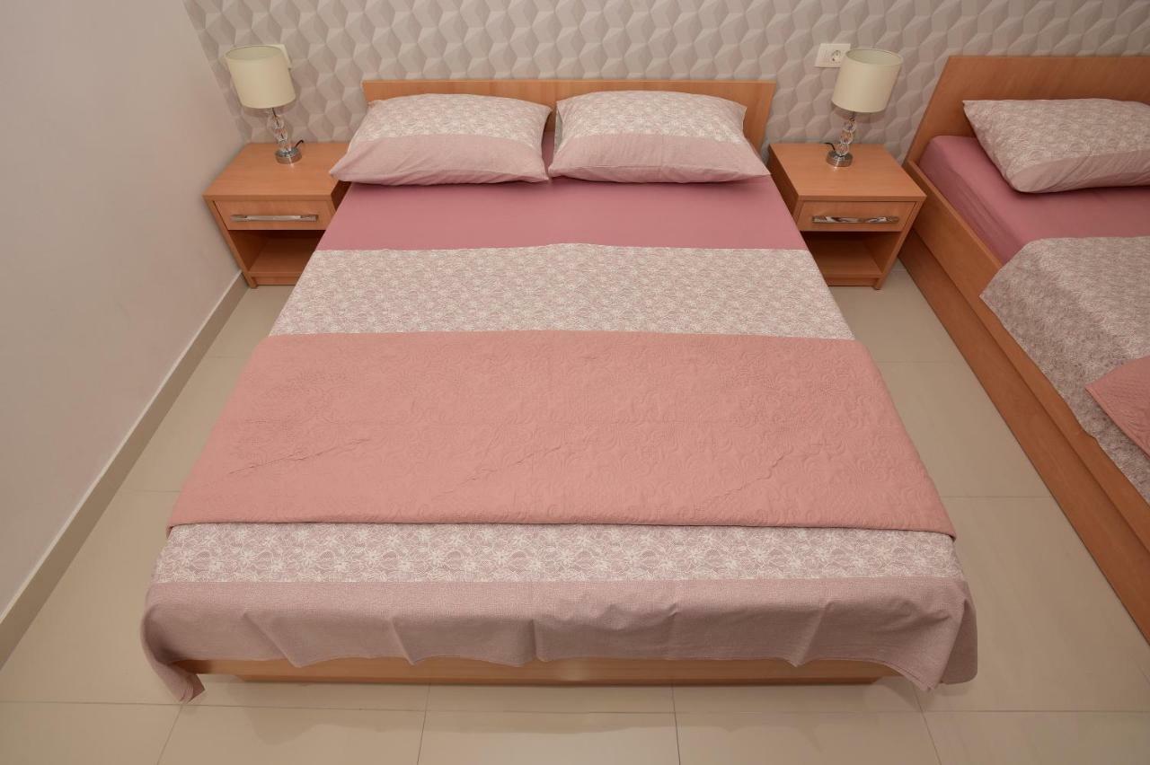 Ivana Apartments มาคาร์สกา ภายนอก รูปภาพ