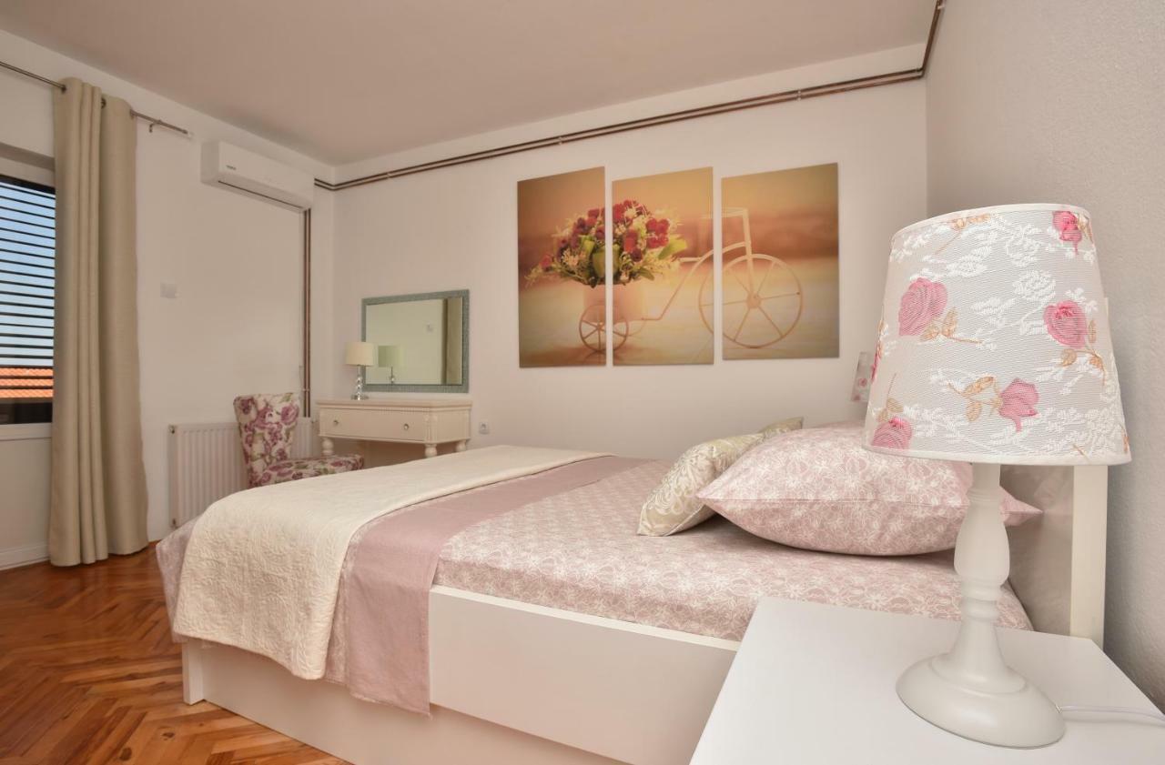 Ivana Apartments มาคาร์สกา ภายนอก รูปภาพ