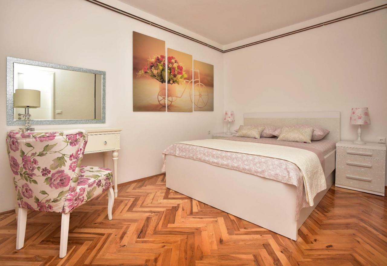 Ivana Apartments มาคาร์สกา ภายนอก รูปภาพ