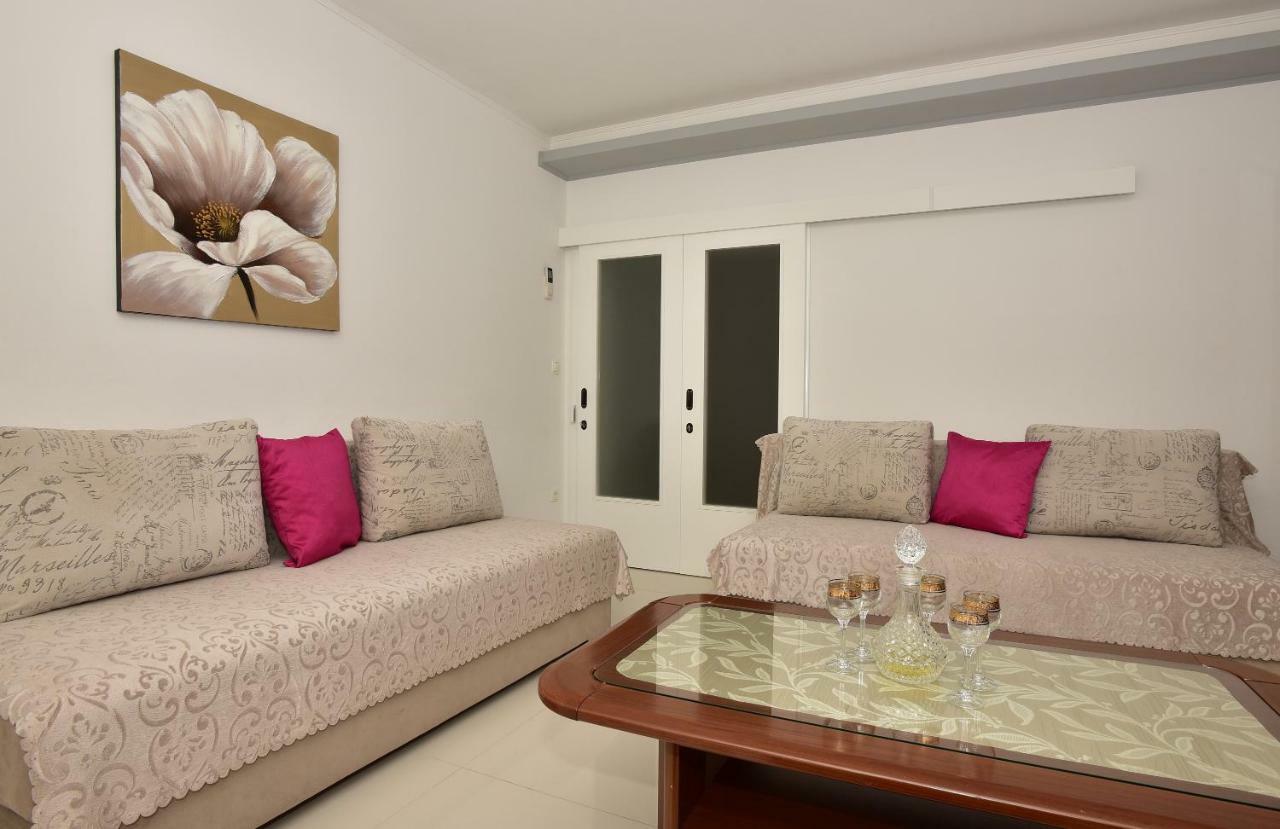 Ivana Apartments มาคาร์สกา ภายนอก รูปภาพ