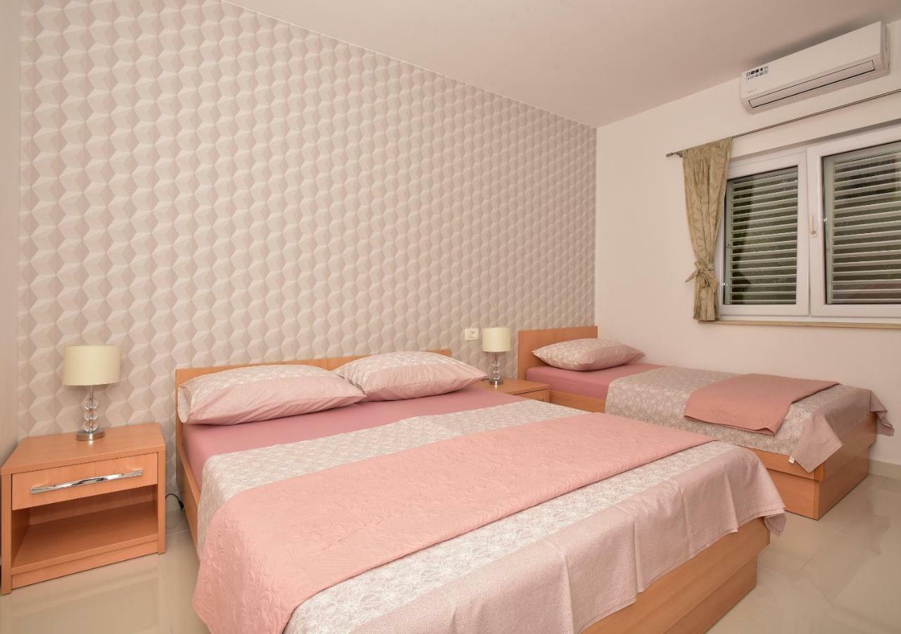 Ivana Apartments มาคาร์สกา ภายนอก รูปภาพ